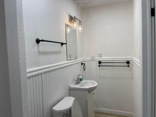 3328 W Harrison Street, Springfield, MO 65802