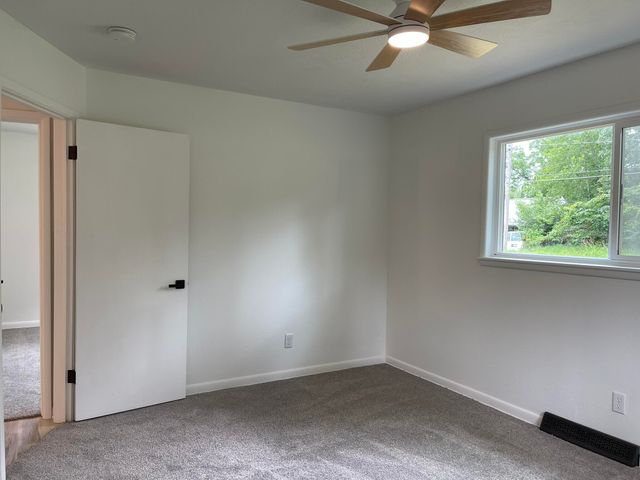 3328 W Harrison Street, Springfield, MO 65802