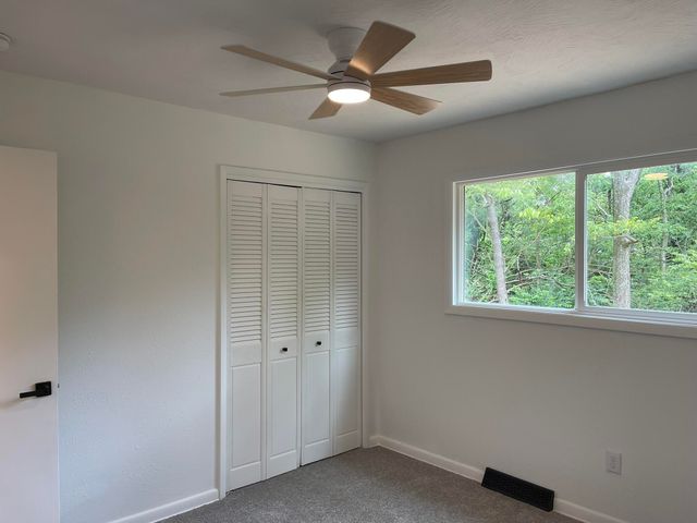 3328 W Harrison Street, Springfield, MO 65802
