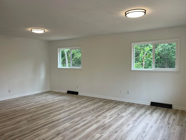 3328 W Harrison Street, Springfield, MO 65802