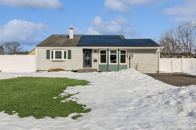 3011 Maine Avenue, Medford, NY 11763