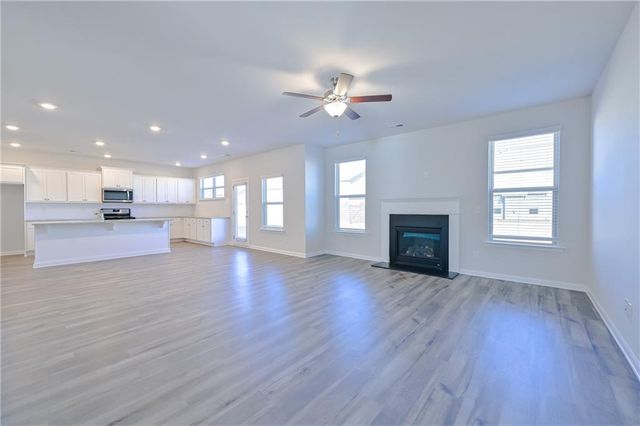 303 Eleanora Crossing, Loganville, GA 30052