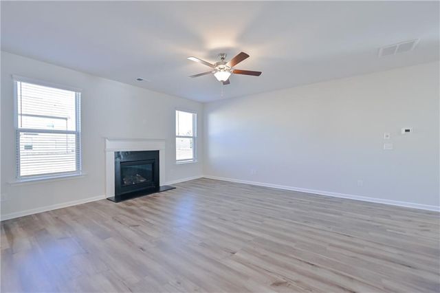 303 Eleanora Crossing, Loganville, GA 30052