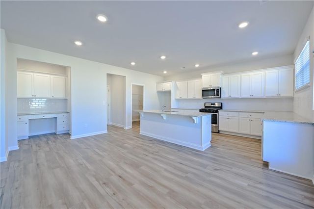 303 Eleanora Crossing, Loganville, GA 30052