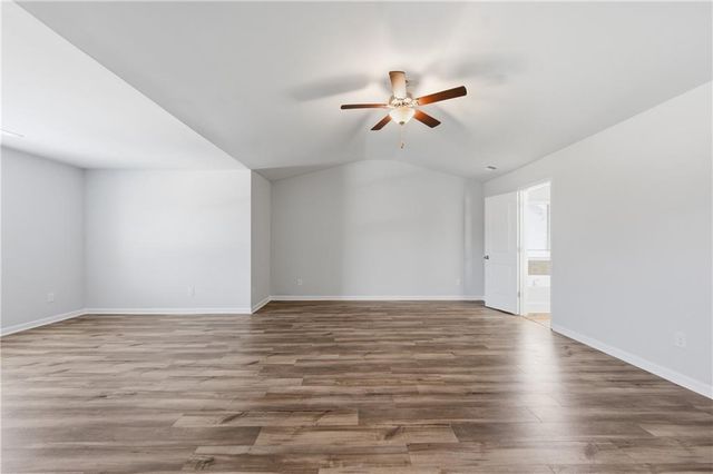 303 Eleanora Crossing, Loganville, GA 30052