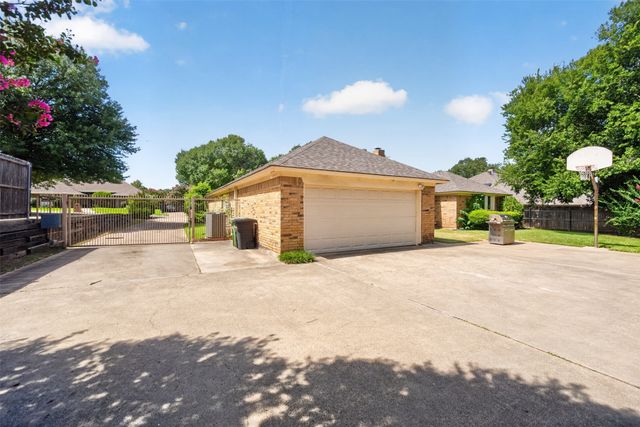 6621 Quail Ridge Drive, North Richland Hills, TX 76180