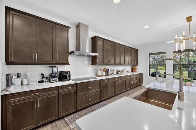 9125 WARM SPRINGS CIRCLE, Parrish, FL 34219