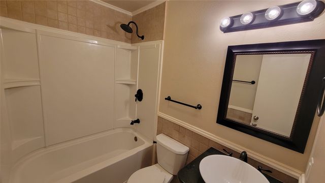3217 Cliffview Drive, Corinth, TX 76210