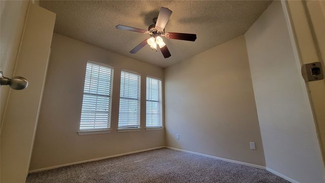 3217 Cliffview Drive, Corinth, TX 76210