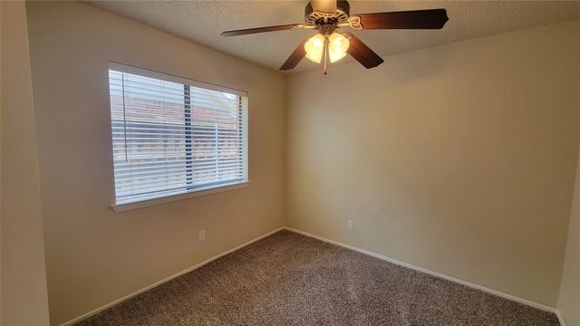 3217 Cliffview Drive, Corinth, TX 76210