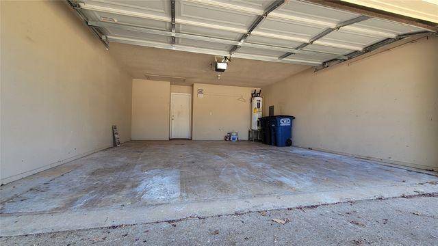 3217 Cliffview Drive, Corinth, TX 76210