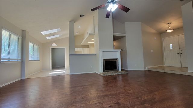 3217 Cliffview Drive, Corinth, TX 76210