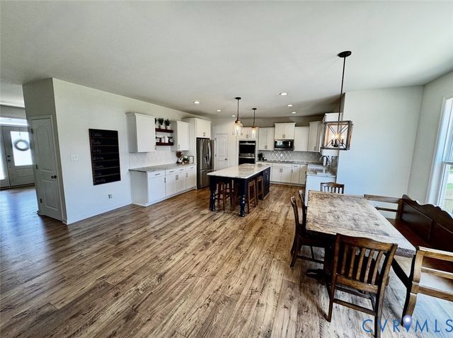 4612 Cabretta Dr, Moseley, VA 23120