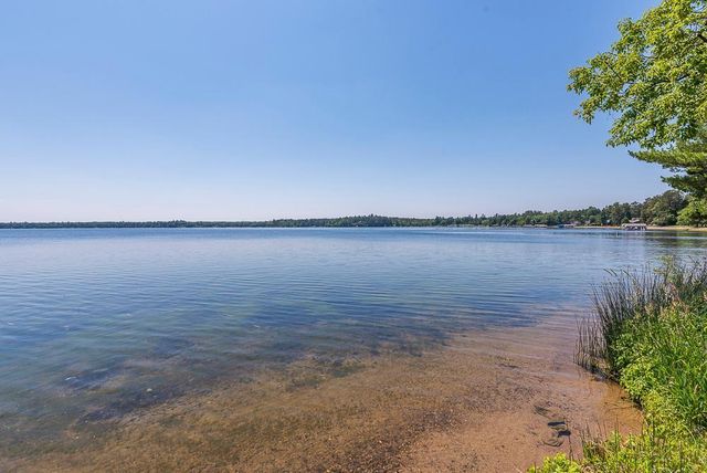36199 Trail Of Pines Road, Jenkins Twp, MN 56474