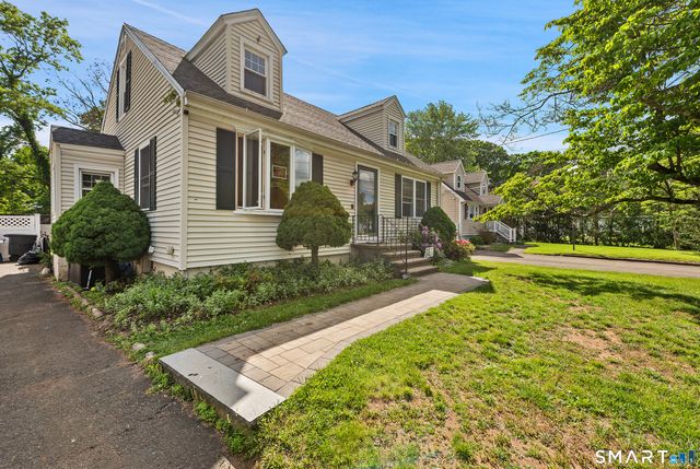 24 Postman Highway, North Haven, CT 06473