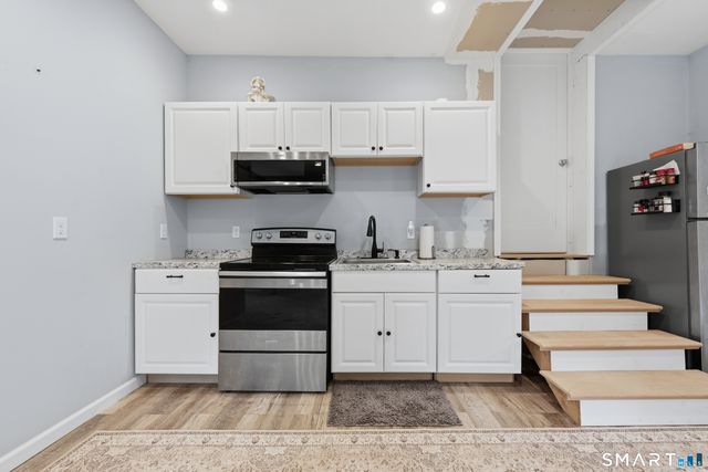 24 Postman Highway, North Haven, CT 06473