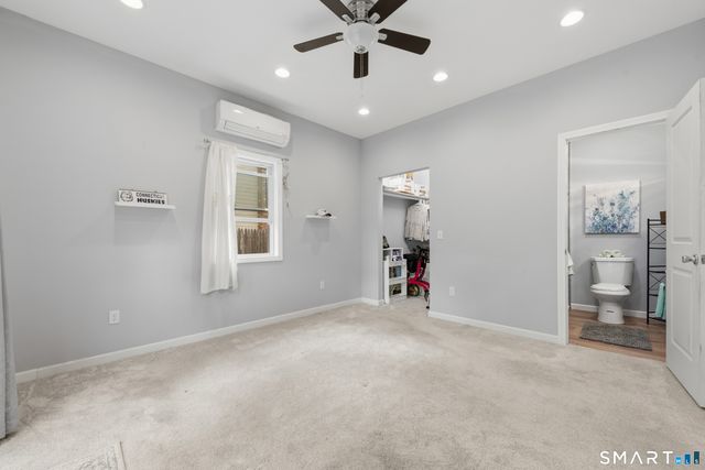 24 Postman Highway, North Haven, CT 06473