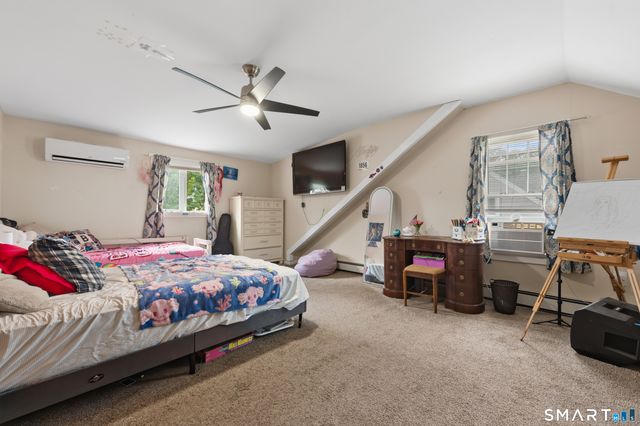 24 Postman Highway, North Haven, CT 06473