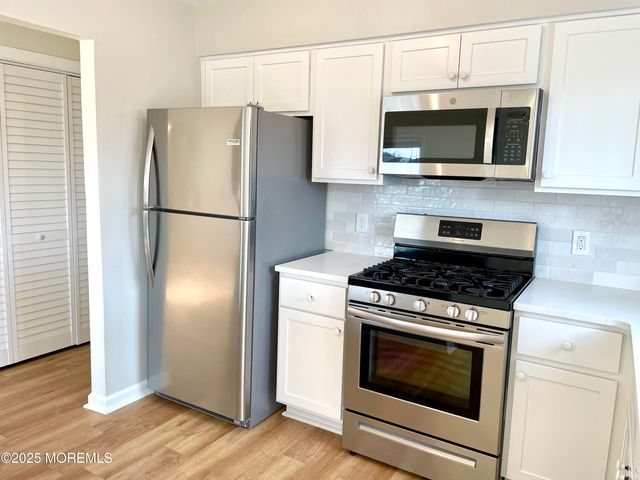 19 Willard Drive, Beach Haven West, NJ 08050