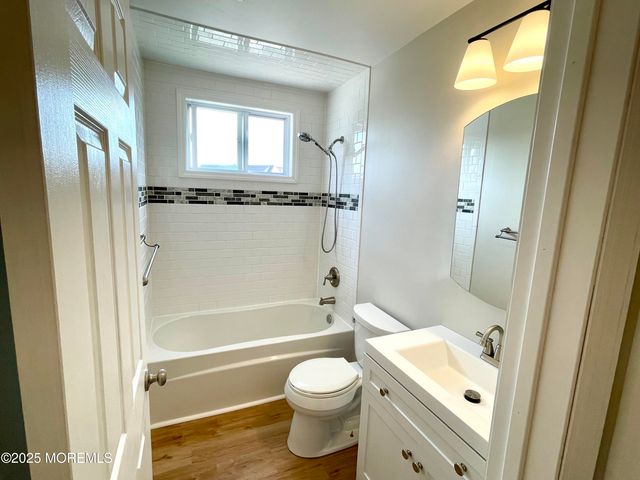 19 Willard Drive, Beach Haven West, NJ 08050