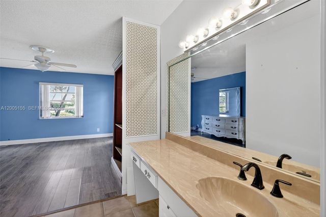 13950 Via Flora D, Delray Beach, FL 33484