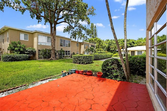 13950 Via Flora D, Delray Beach, FL 33484