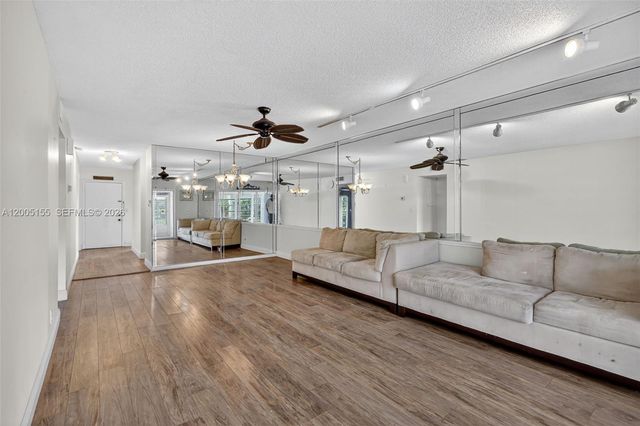 13950 Via Flora D, Delray Beach, FL 33484