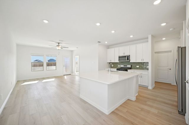210 Winchester Hill Lane, Princeton, TX 75071