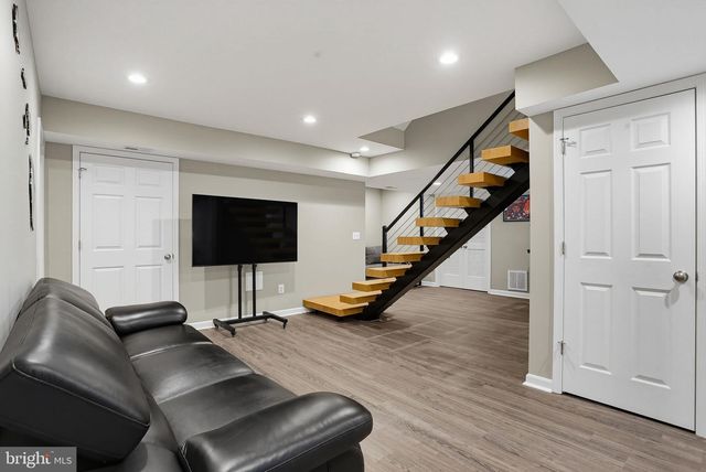 7319 ABBINGTON CT, Frederick, MD 21702