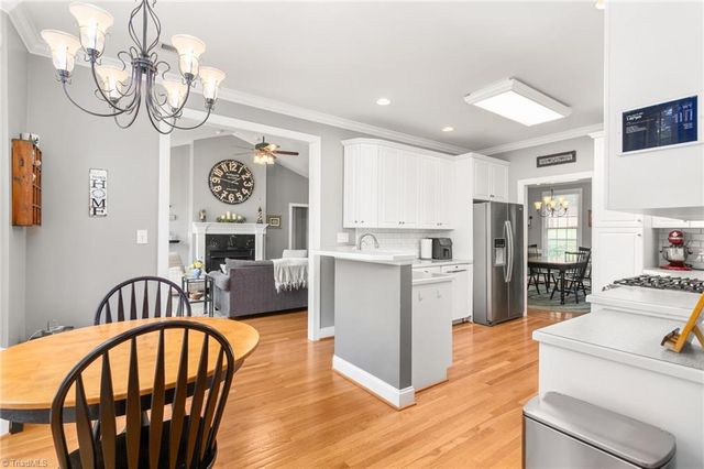 7600 Pond Court, Kernersville, NC 27284