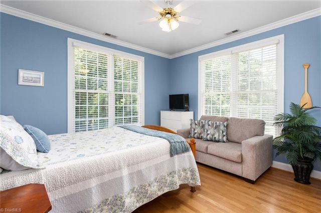 7600 Pond Court, Kernersville, NC 27284