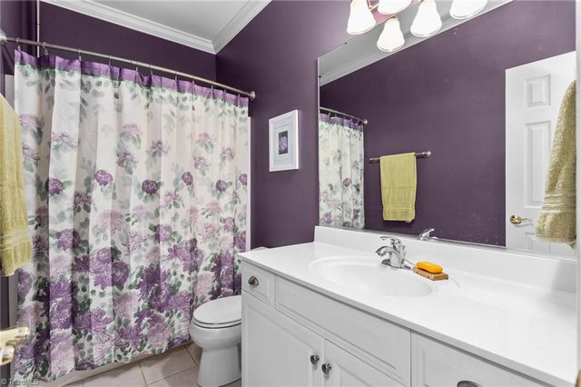7600 Pond Court, Kernersville, NC 27284
