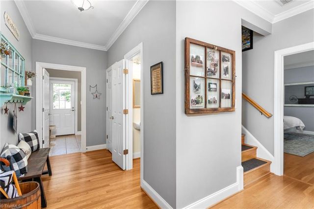 7600 Pond Court, Kernersville, NC 27284