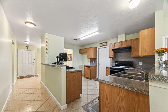 2831 Meiko Drive, Houston, TX 77045