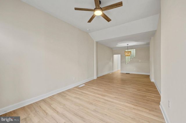 207 JACKSON ST, Trenton, NJ 08611