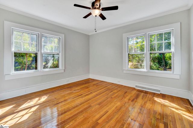 108 Irby Avenue, Laurens, SC 29360