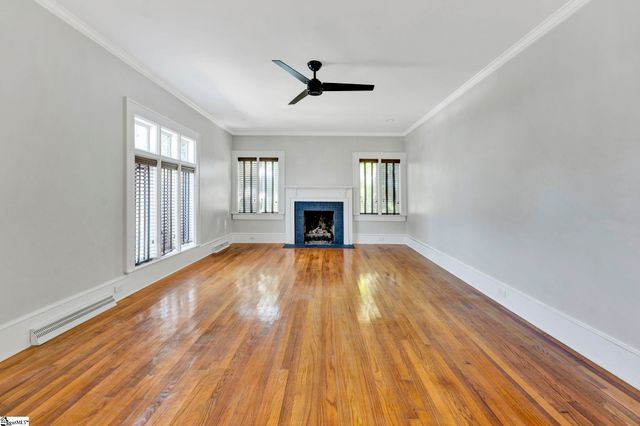 108 Irby Avenue, Laurens, SC 29360