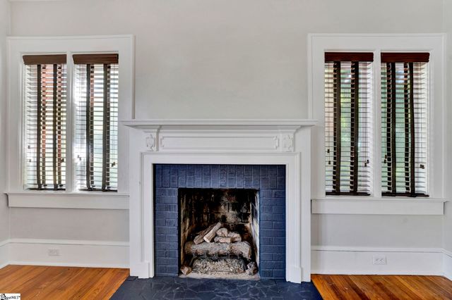 108 Irby Avenue, Laurens, SC 29360