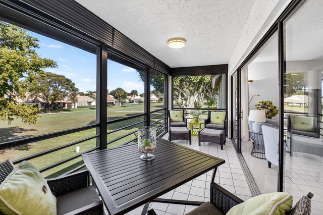5673 Fairway Park Drive 202, Boynton Beach, FL 33437