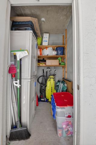 5673 Fairway Park Drive 202, Boynton Beach, FL 33437