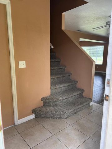 1305 WASHINGTON PALM LOOP, Davenport, FL 33897