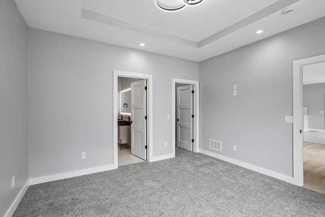 386 Oakbrook Drive, Wisconsin Dells, WI 53965