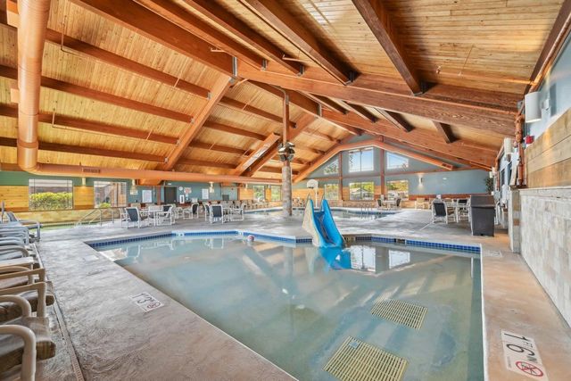 386 Oakbrook Drive, Wisconsin Dells, WI 53965