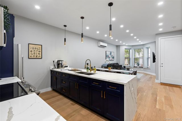 984 Lincoln Place, Brooklyn, NY 11213