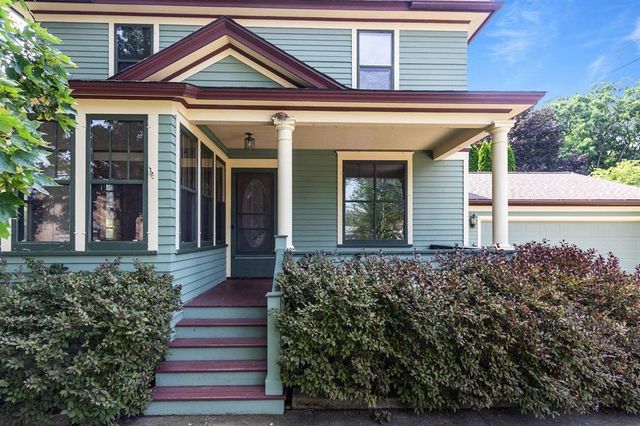 607 Mill Street, Green Lake, WI 54941