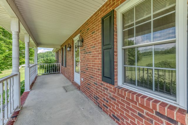 131 Cotton Drive, Jonesborough, TN 37659