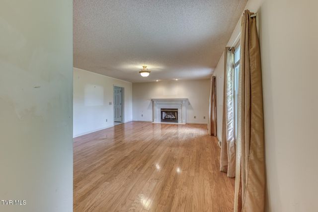 131 Cotton Drive, Jonesborough, TN 37659