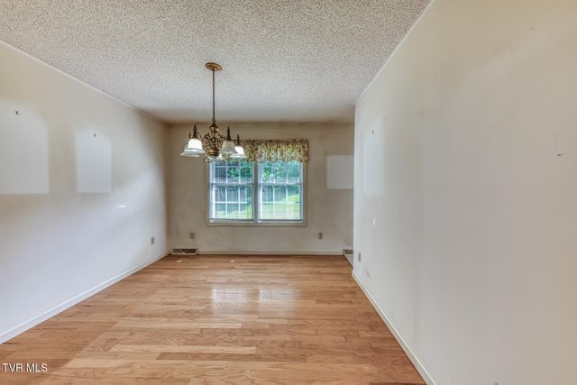 131 Cotton Drive, Jonesborough, TN 37659