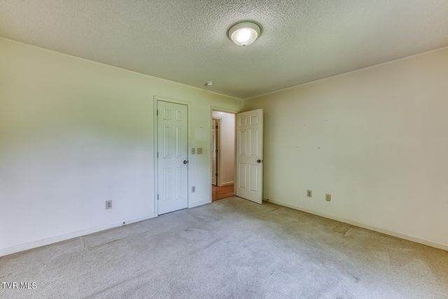 131 Cotton Drive, Jonesborough, TN 37659