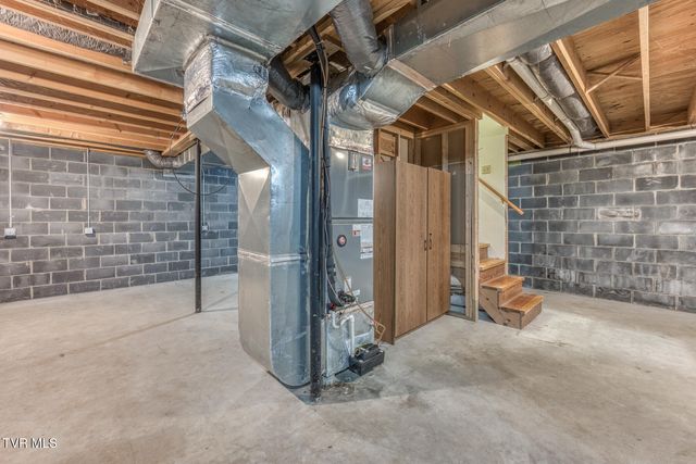 131 Cotton Drive, Jonesborough, TN 37659